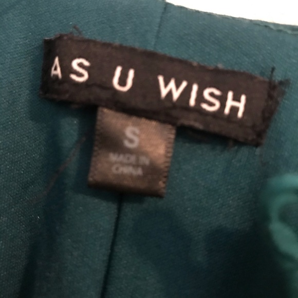 Emerald Cold Shoulder Dress - Picture 6 of 6